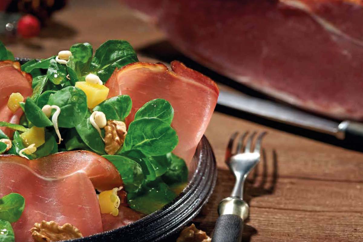 Feldsalat und lauwarmes Kartoffeldressing - Schwarzwaldhof