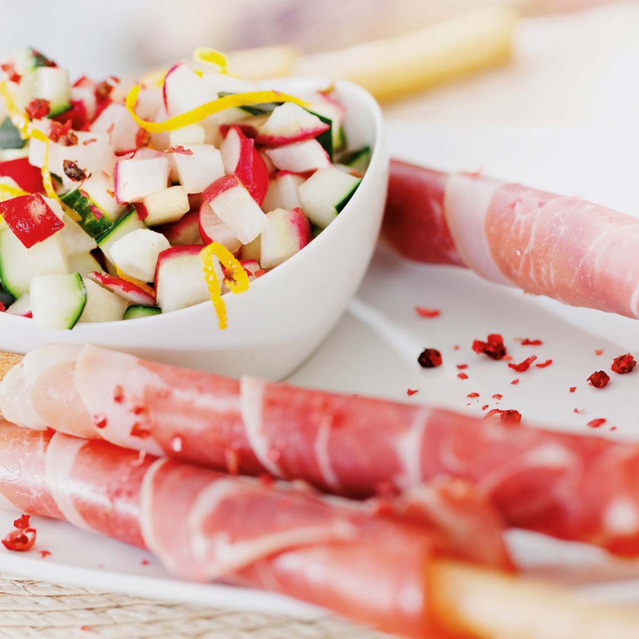 Rettich-Gurken-Salat mit Schinken